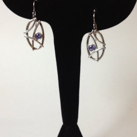 Oval Sterling Silver Earrings Blue Violet Round Tanzanite CZ Pierced Dangle New - Picture 3 of 6